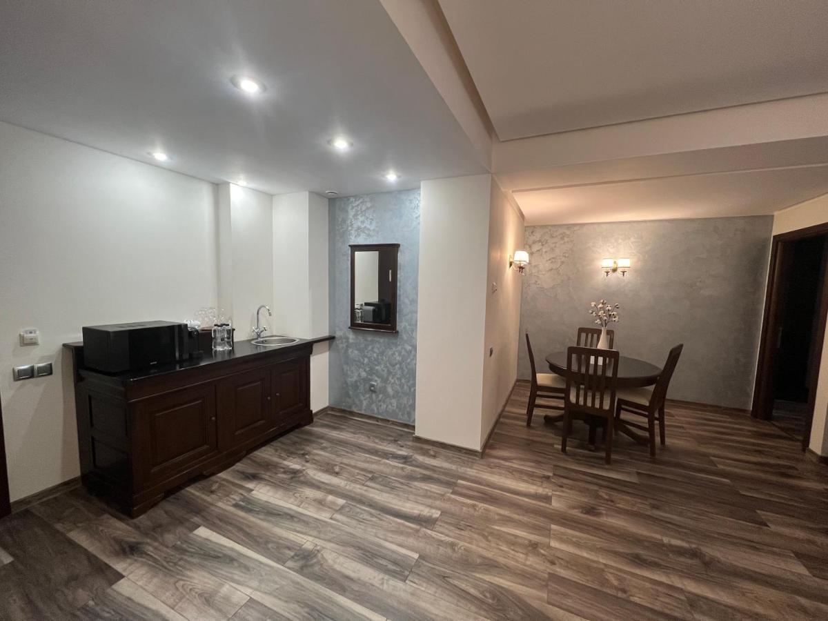 Alpin Resort Apartments Deluxe 2406 โปยานาบราซอฟ ภายนอก รูปภาพ