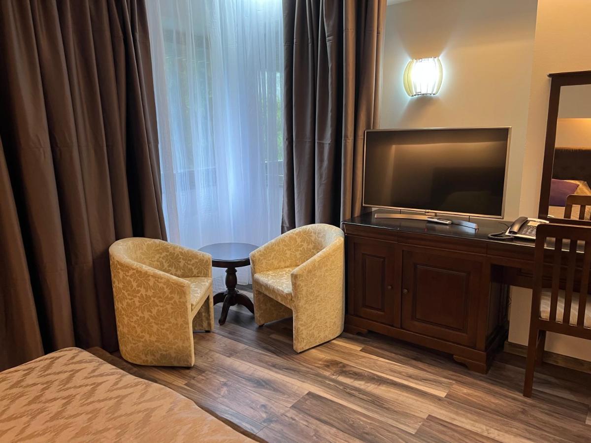 Alpin Resort Apartments Deluxe 2406 โปยานาบราซอฟ ภายนอก รูปภาพ